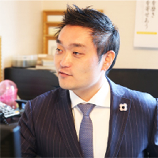 代表取締役　梅田 泰志